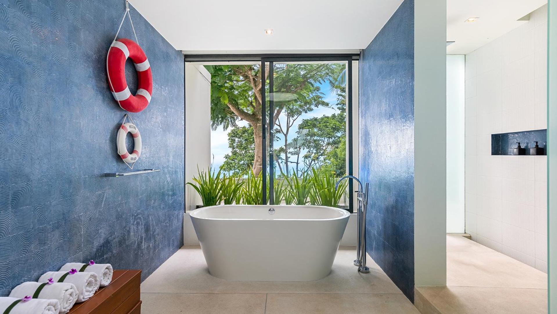 Zest : Ultra-luxurious Five Star Villa *