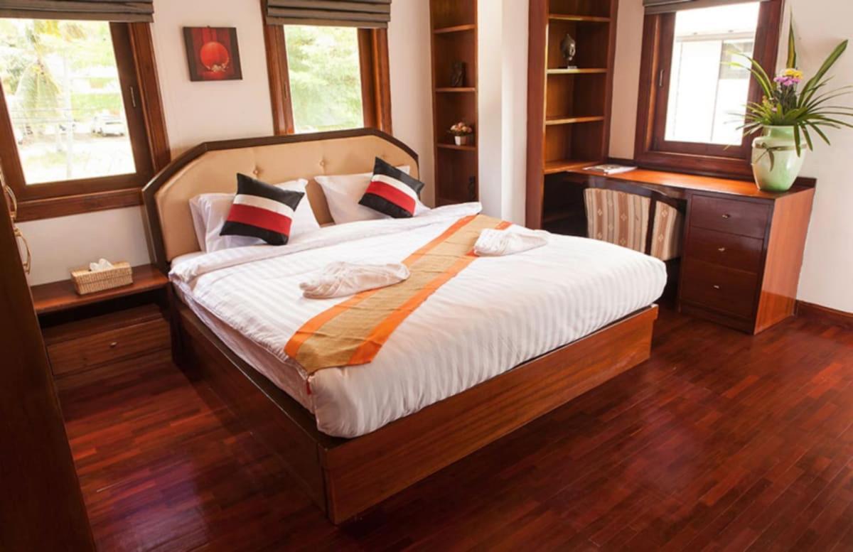 Villa 8 Bedroom In Chaweng Sdv193 Sdv194 By Samui Dream