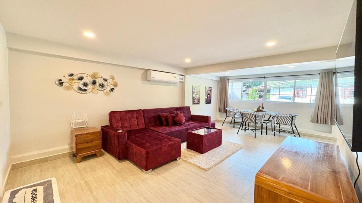 Seaside Bangpor - A Beachside Retreat Holiday home Koh Samui