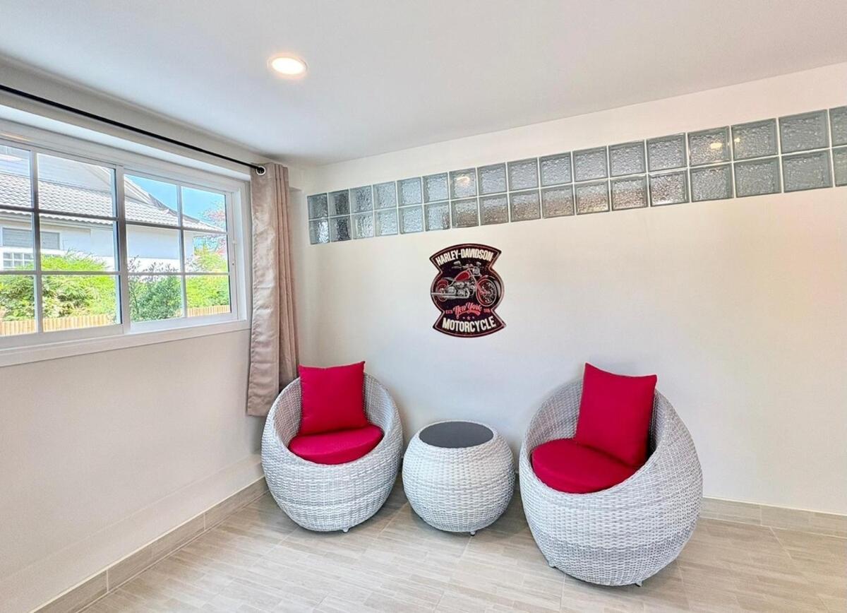 Seaside Bangpor - A Beachside Retreat Holiday home Koh Samui
