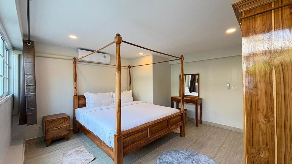 Seaside Bangpor - A Beachside Retreat Holiday home