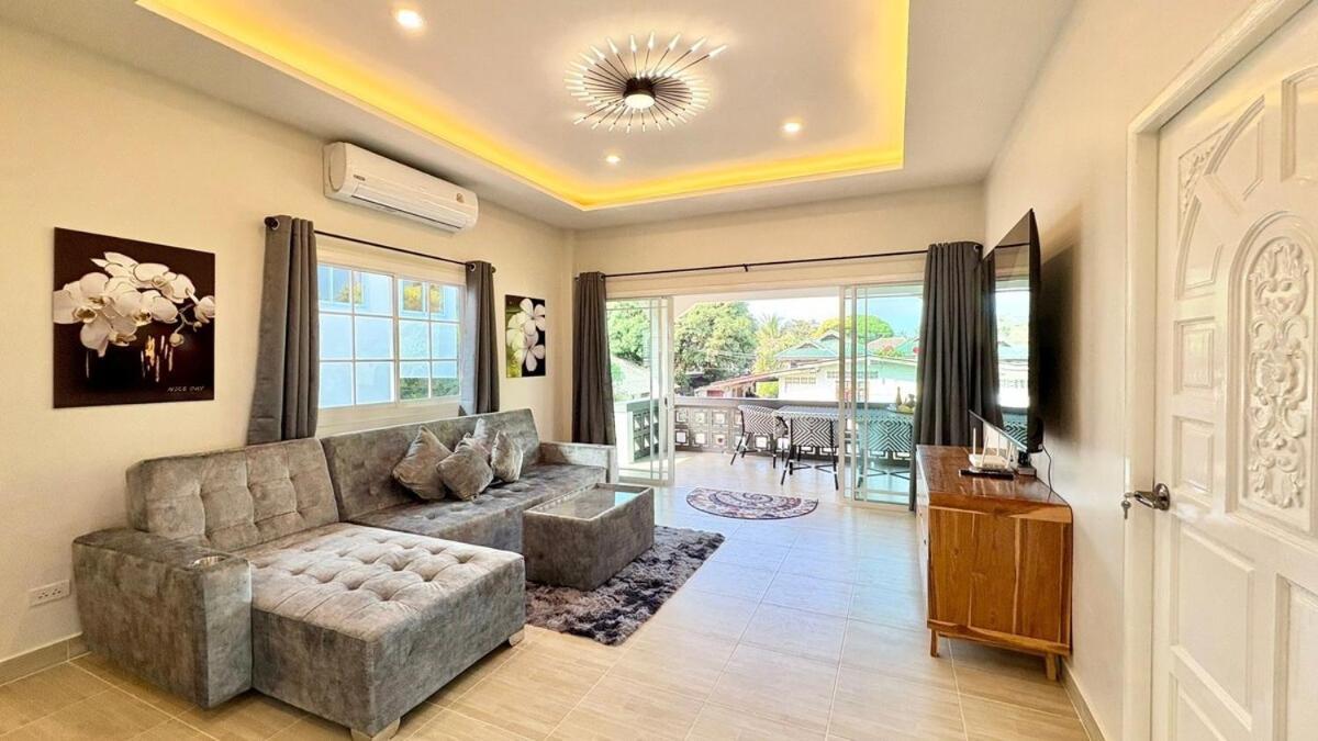 Seaside Bangpor - A Beachside Retreat