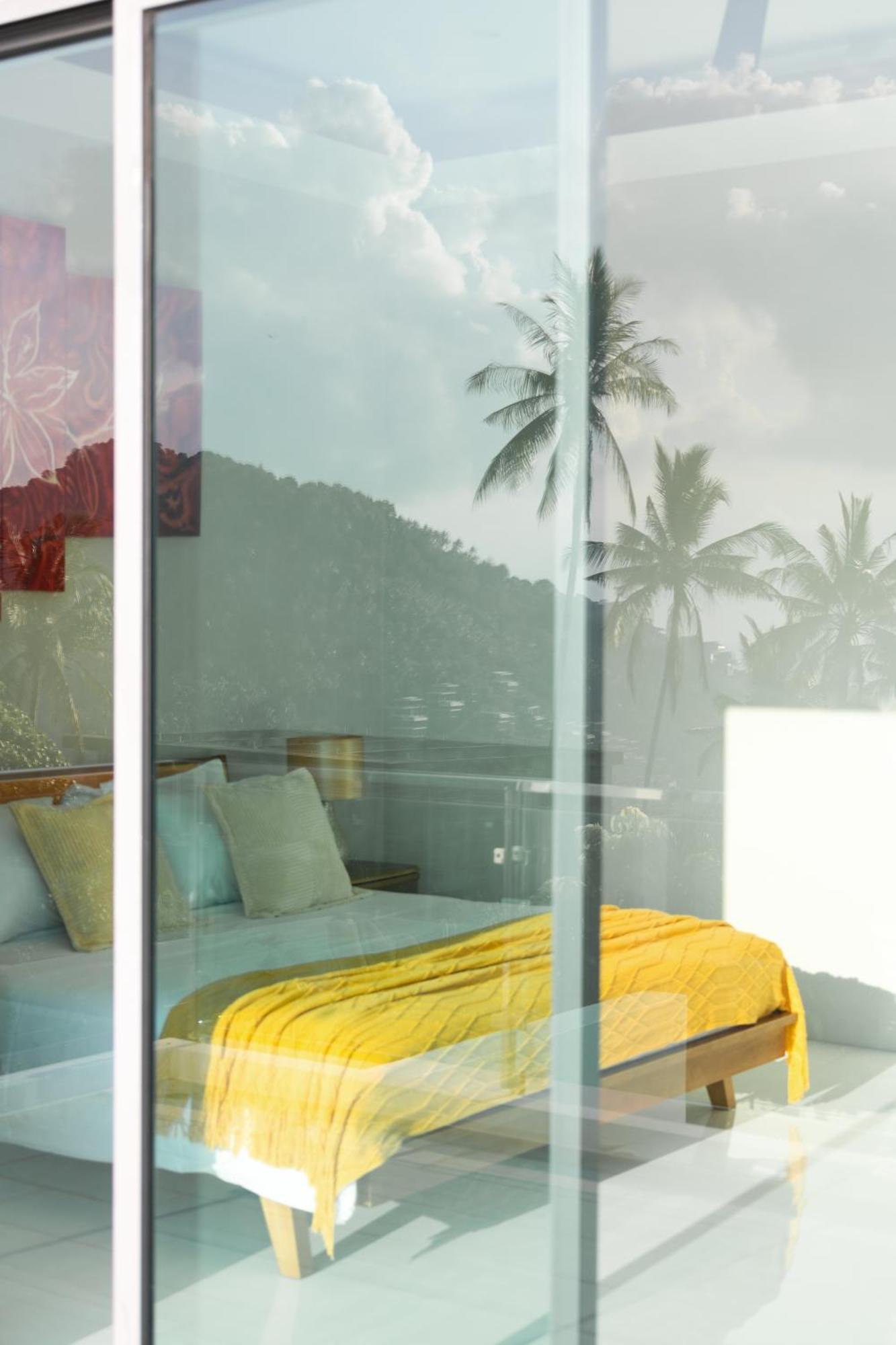 Harmony Sea View *