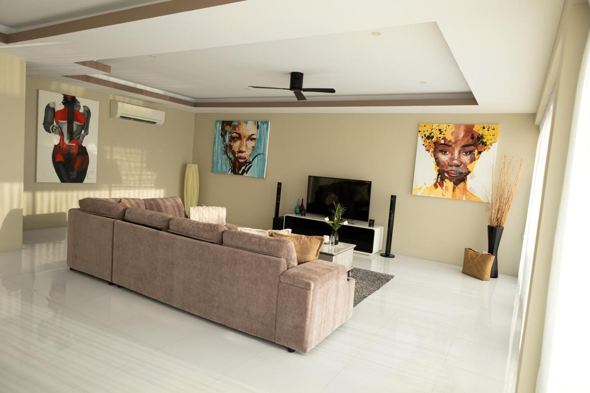 Harmony Sea View *