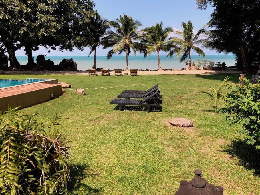 2 Bedroom Beachfront Bang Po Villa Koh Samui