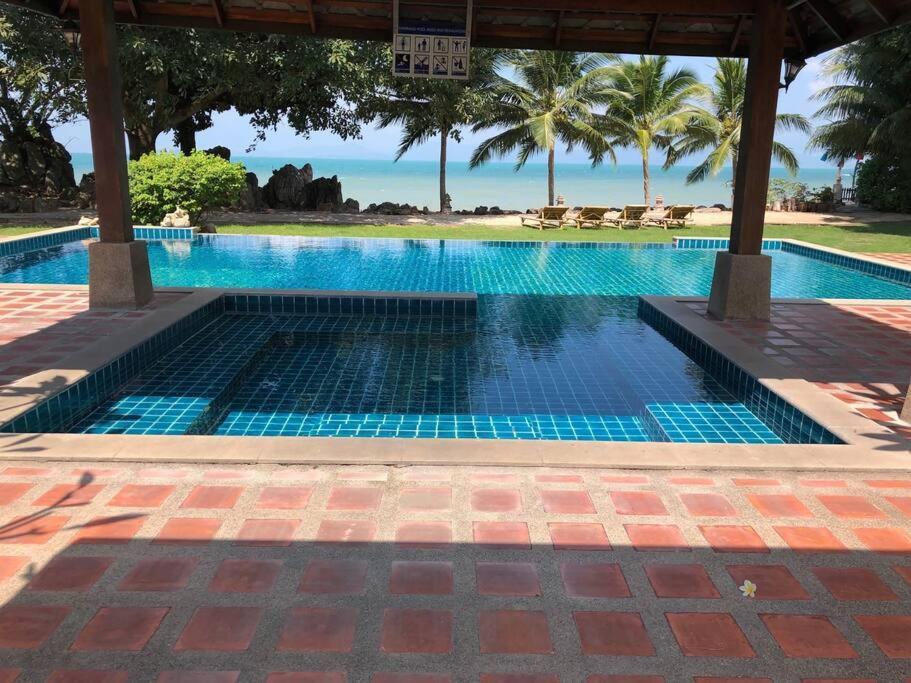 2 Bedroom Beachfront Bang Po Koh Samui