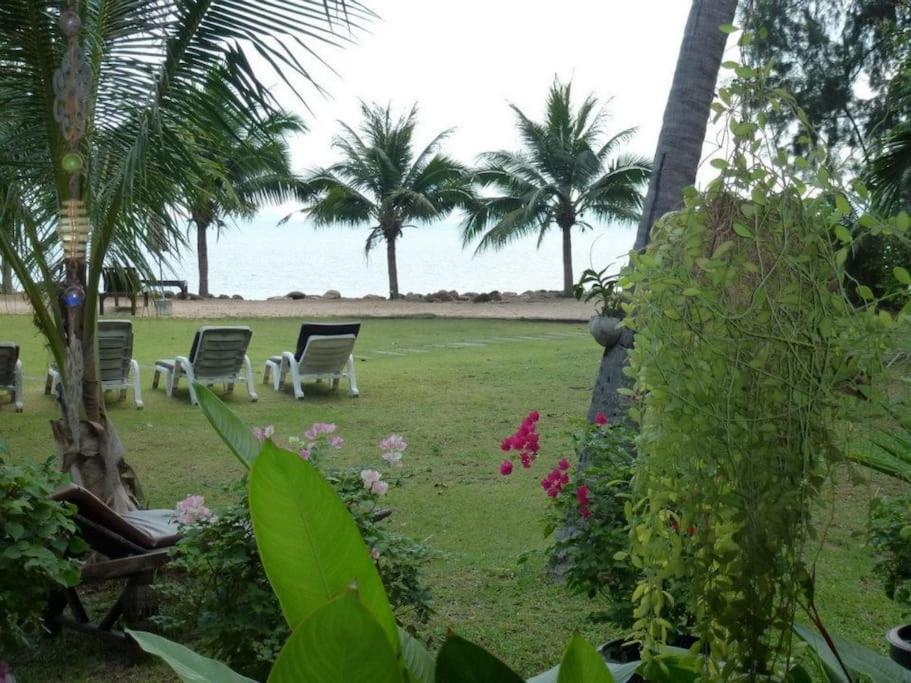 Villa 2 Bedroom Beachfront Bang Po Koh Samui