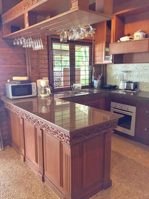 2 Bedroom Beachfront Bang Po Koh Samui