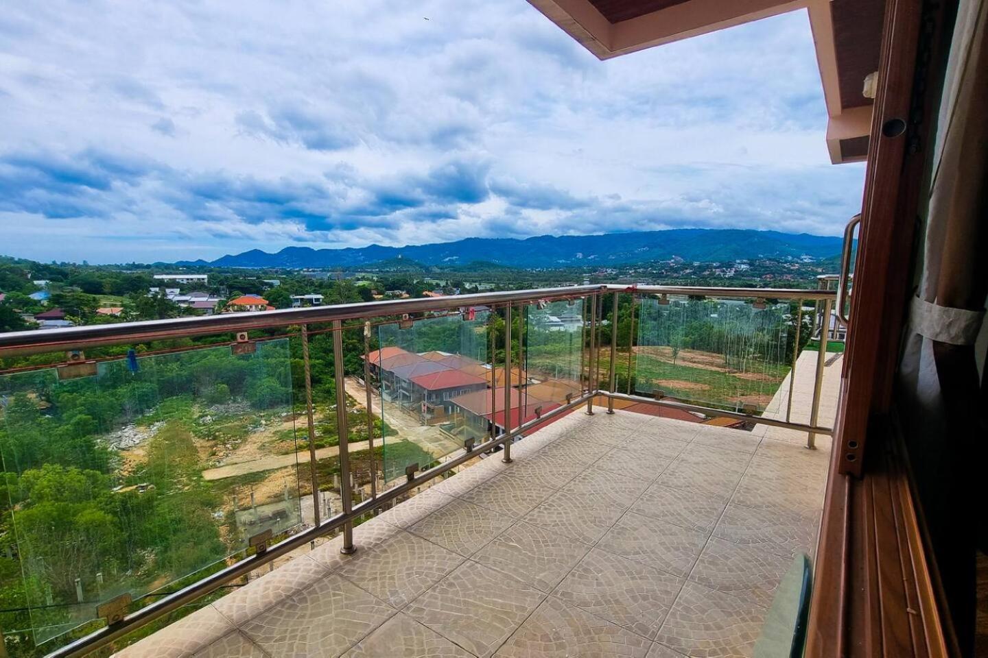 Seaview Bangrak, Samui Apartment *