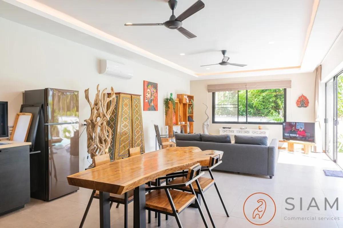 Villa Coco 2br - Private Pool & Garden