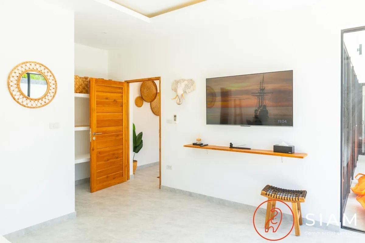 Laura 2br & Private Pool Mae Nam