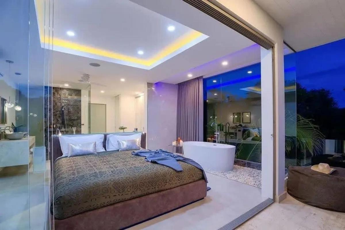So Paradise 4br Pool - Gym & Sunset View