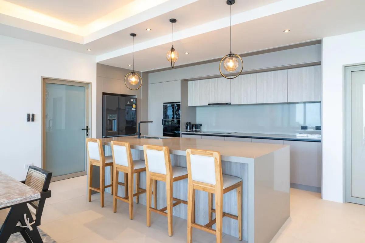 Lotus Bay Luxurious Retreat In