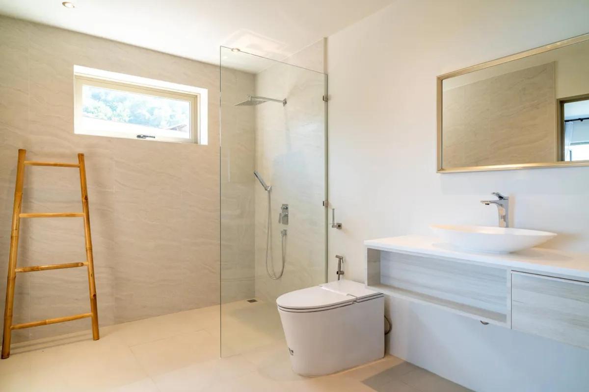 Lotus Bay Luxurious Retreat In Villa Koh Samui