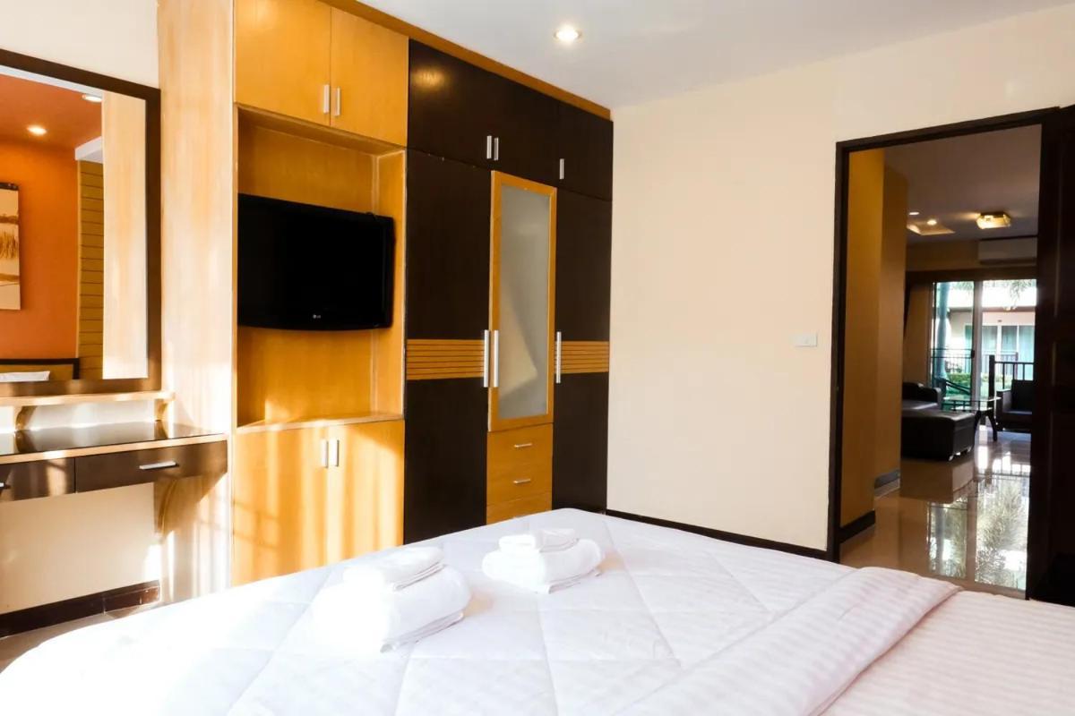Holiday home Quiet Whispering Palm Pool & Sauna *