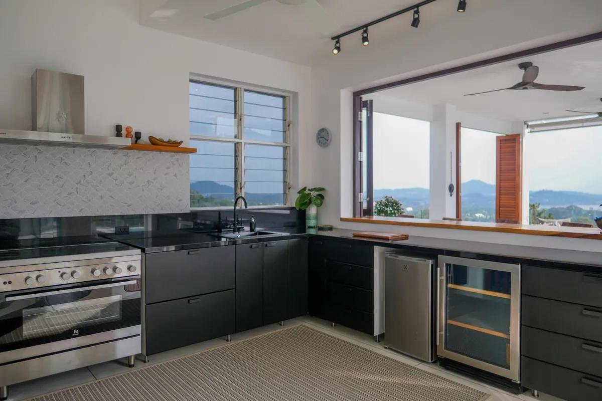 Botan 3br Poolgarden & Sea View In Chaweng Villa Amphoe Koksamui