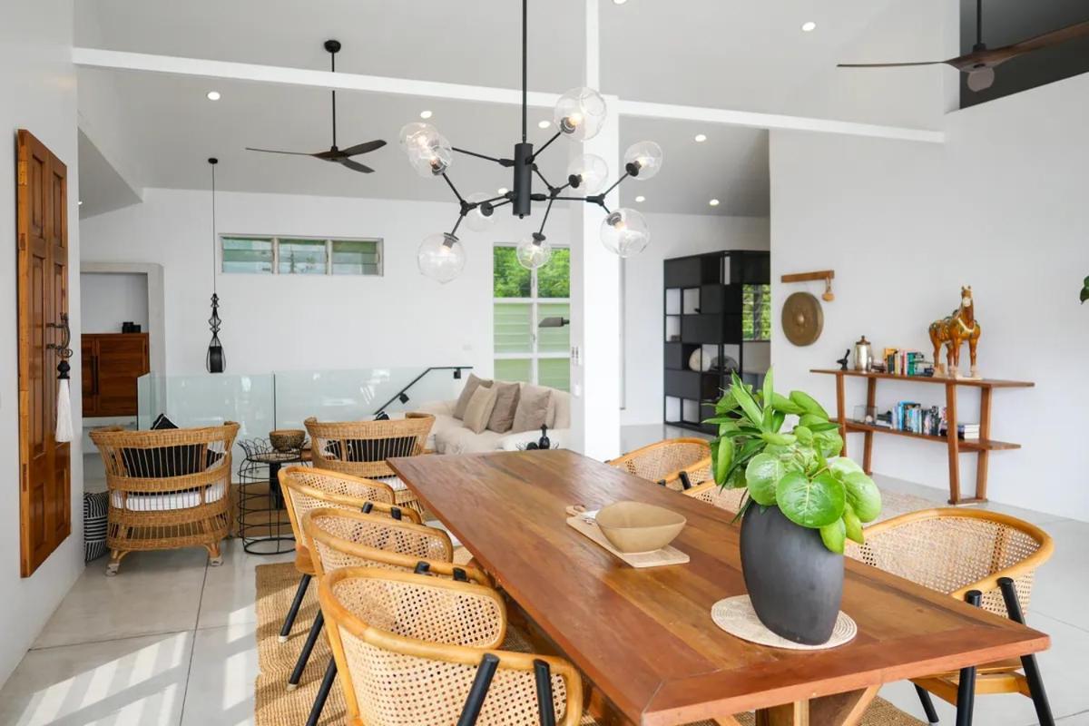 Botan 3br Poolgarden & Sea View In Chaweng *