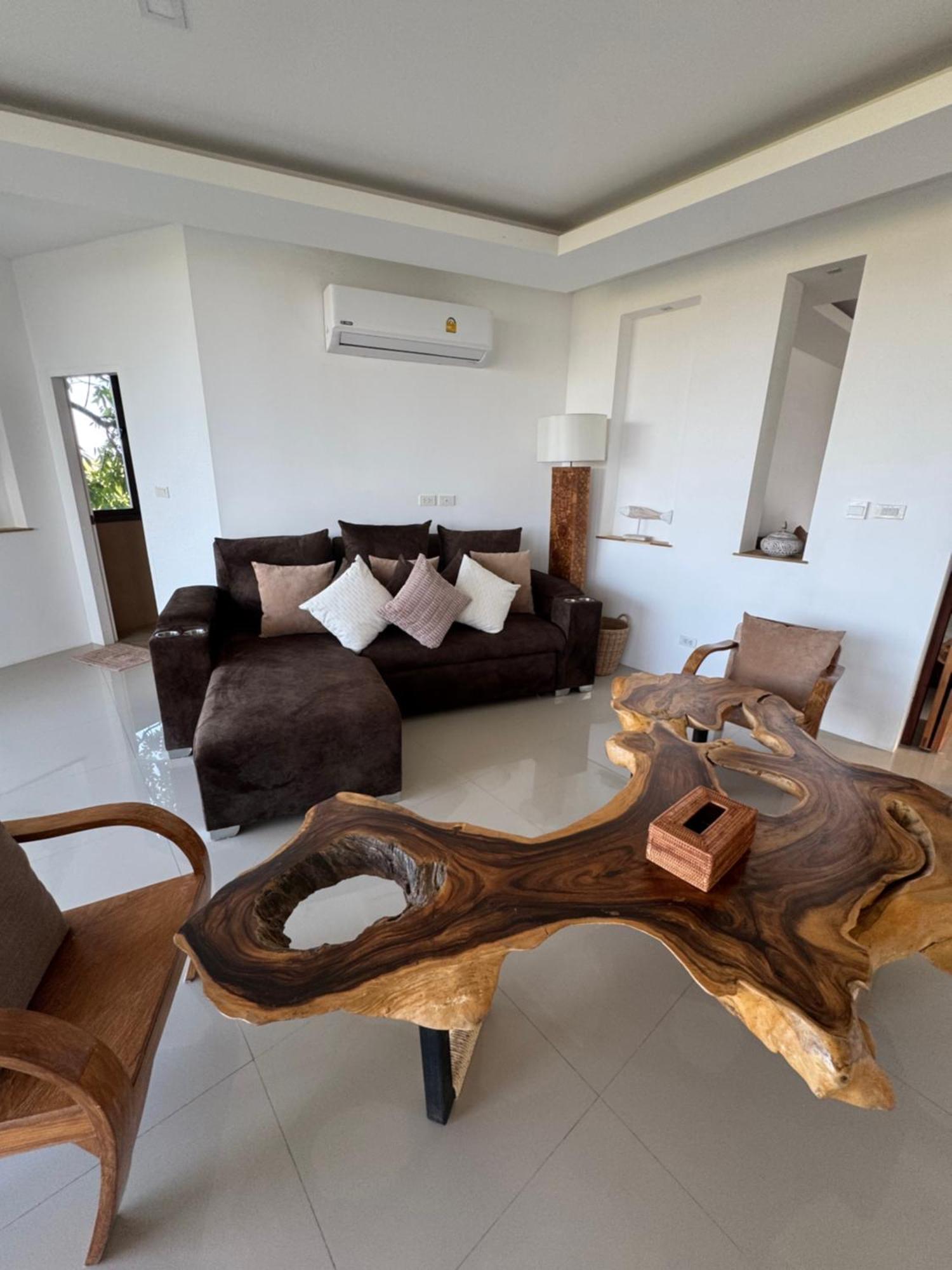 Villa Chamnan *