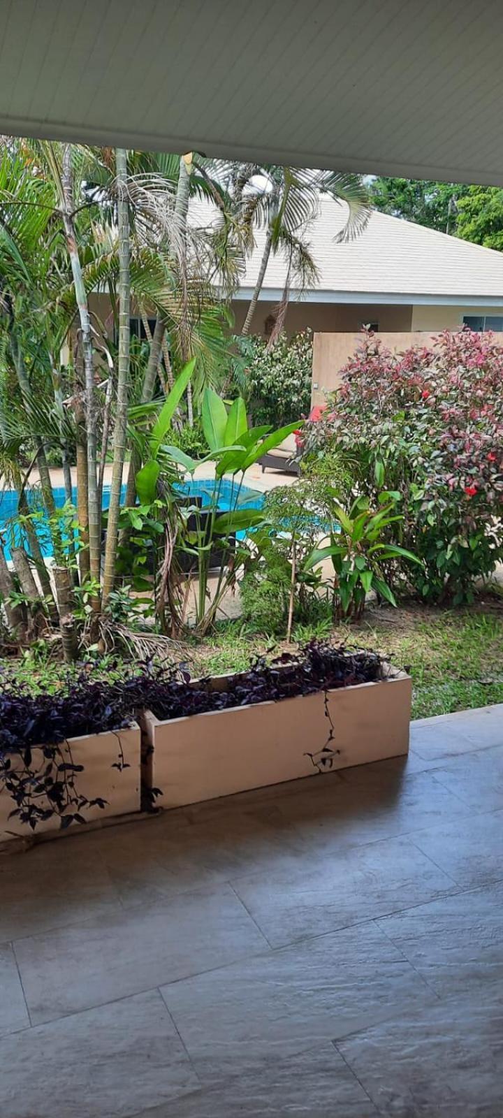 Sun 2 * Amphoe Koksamui