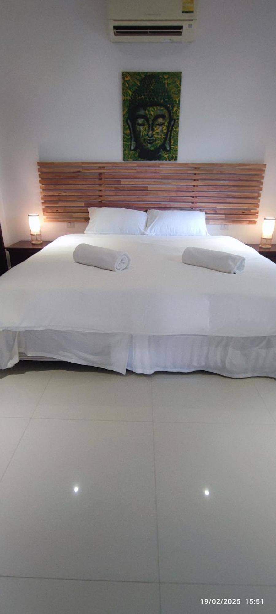 Sun 2 * Amphoe Koksamui
