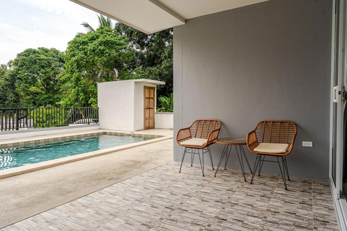 New Spacious 3br Mountain View, Private Pool & Near Ferry Villa *