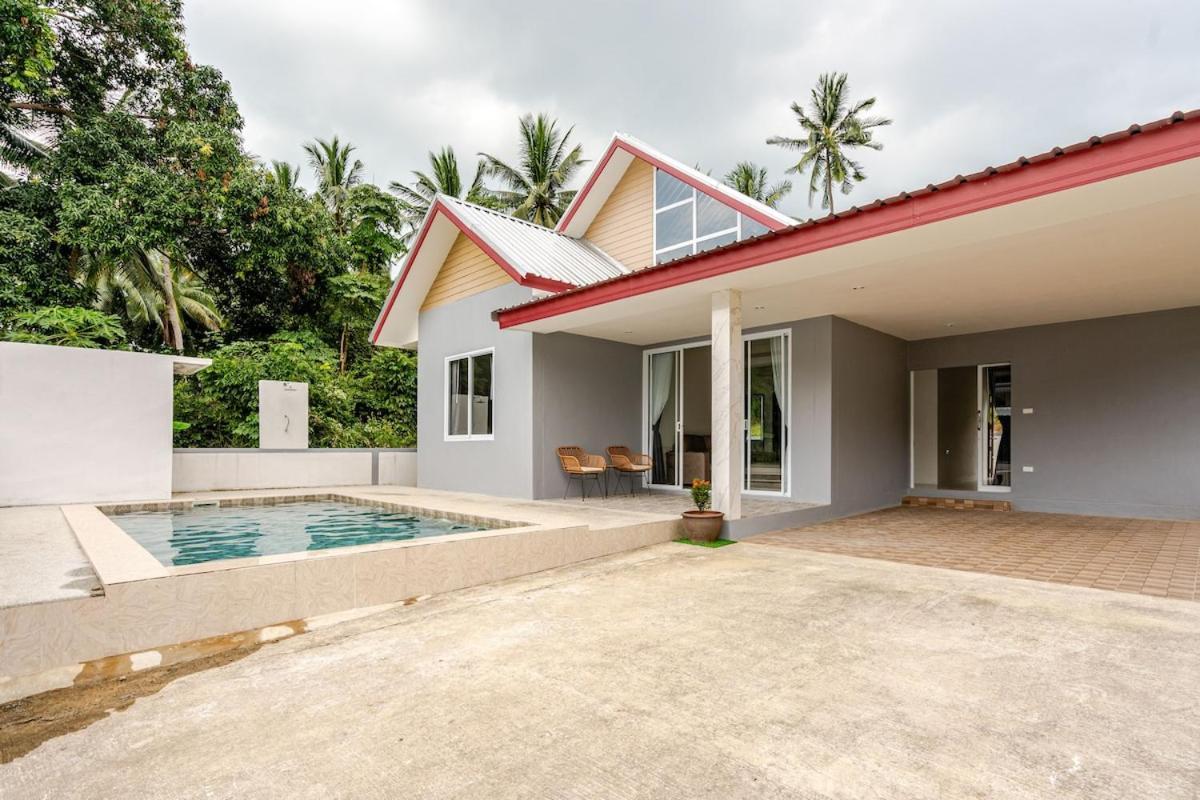 New Spacious 3br Mountain View, Private Pool & Near Ferry