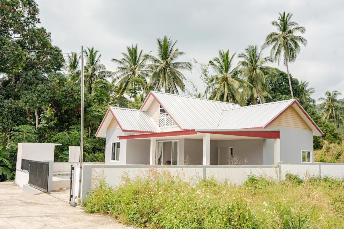 Villa New Spacious 3br Mountain View, Private Pool & Near Ferry Ban Bang Makham