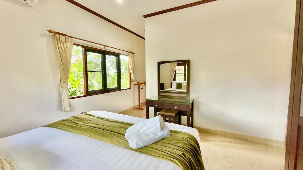 Dua - Beachfront Sunset Garden Villa *