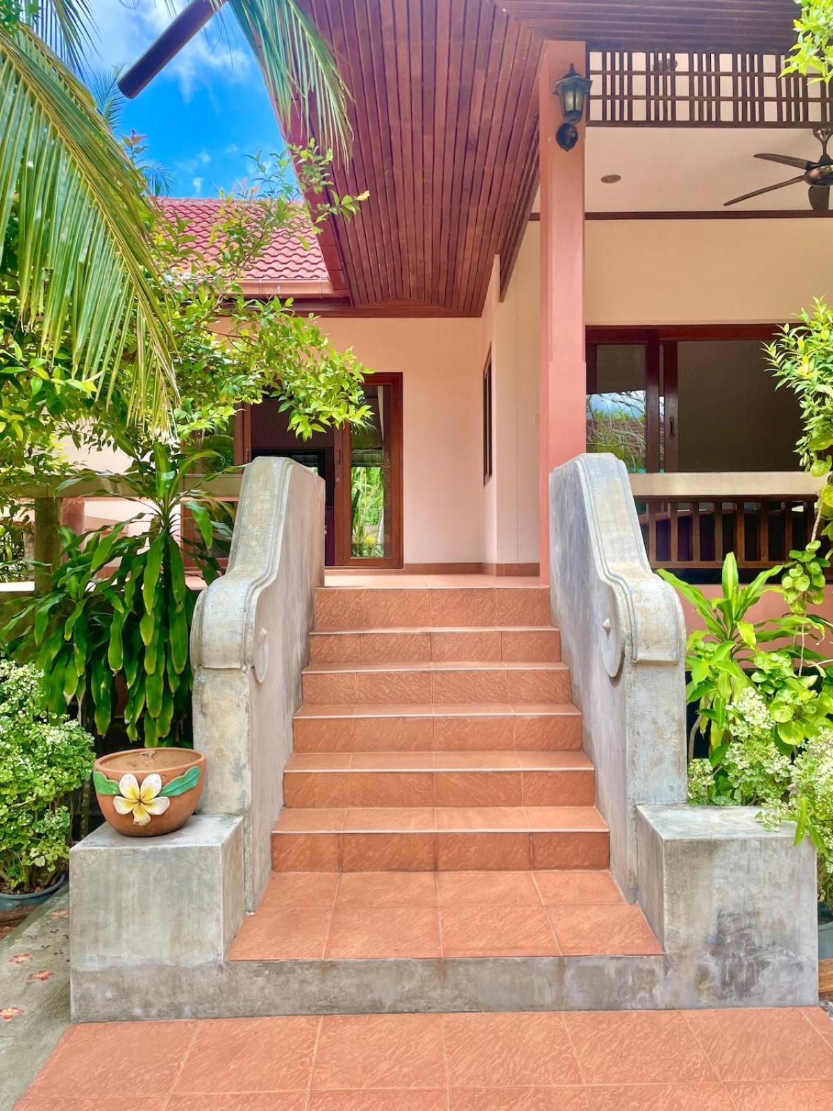 Dua - Beachfront Sunset Garden Villa Amphoe Koksamui