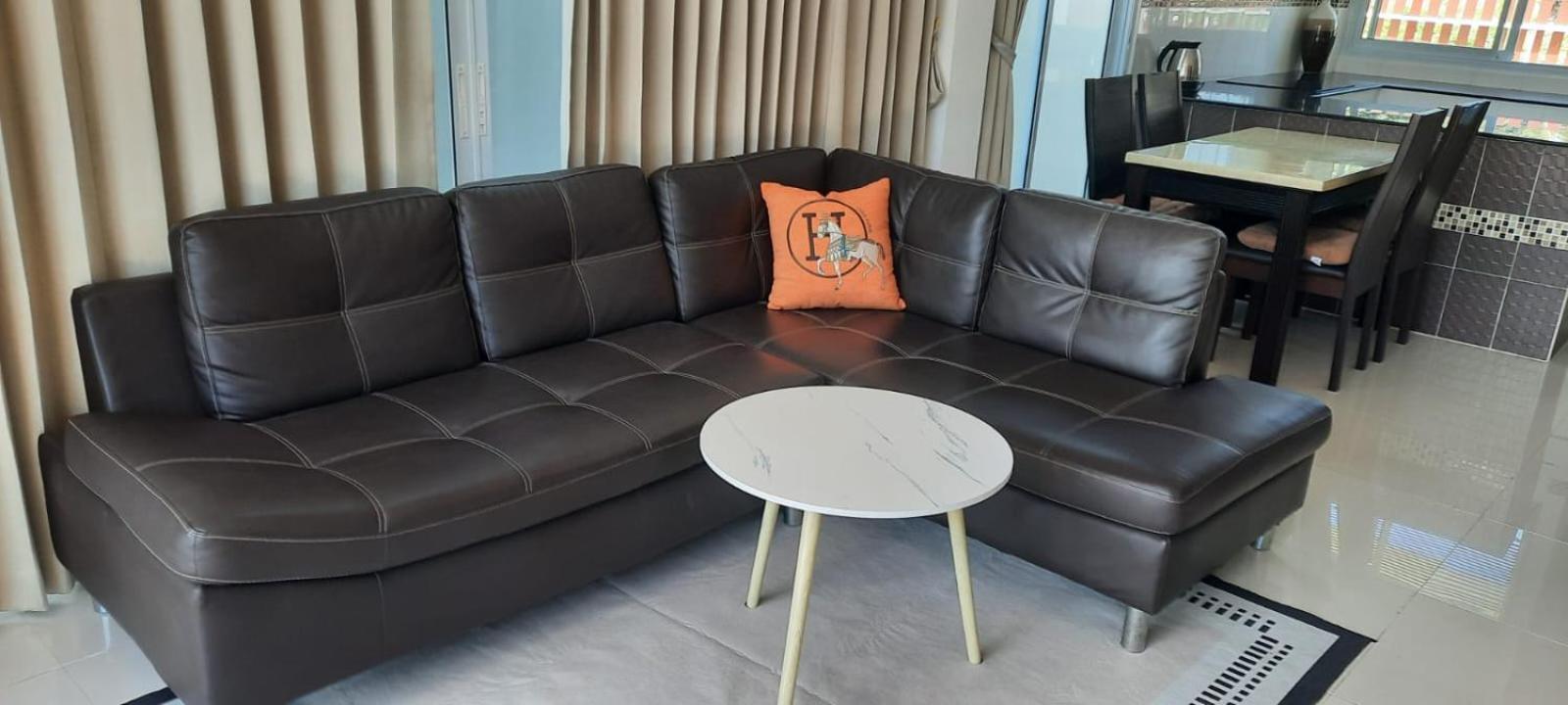 Mona Koh Samui