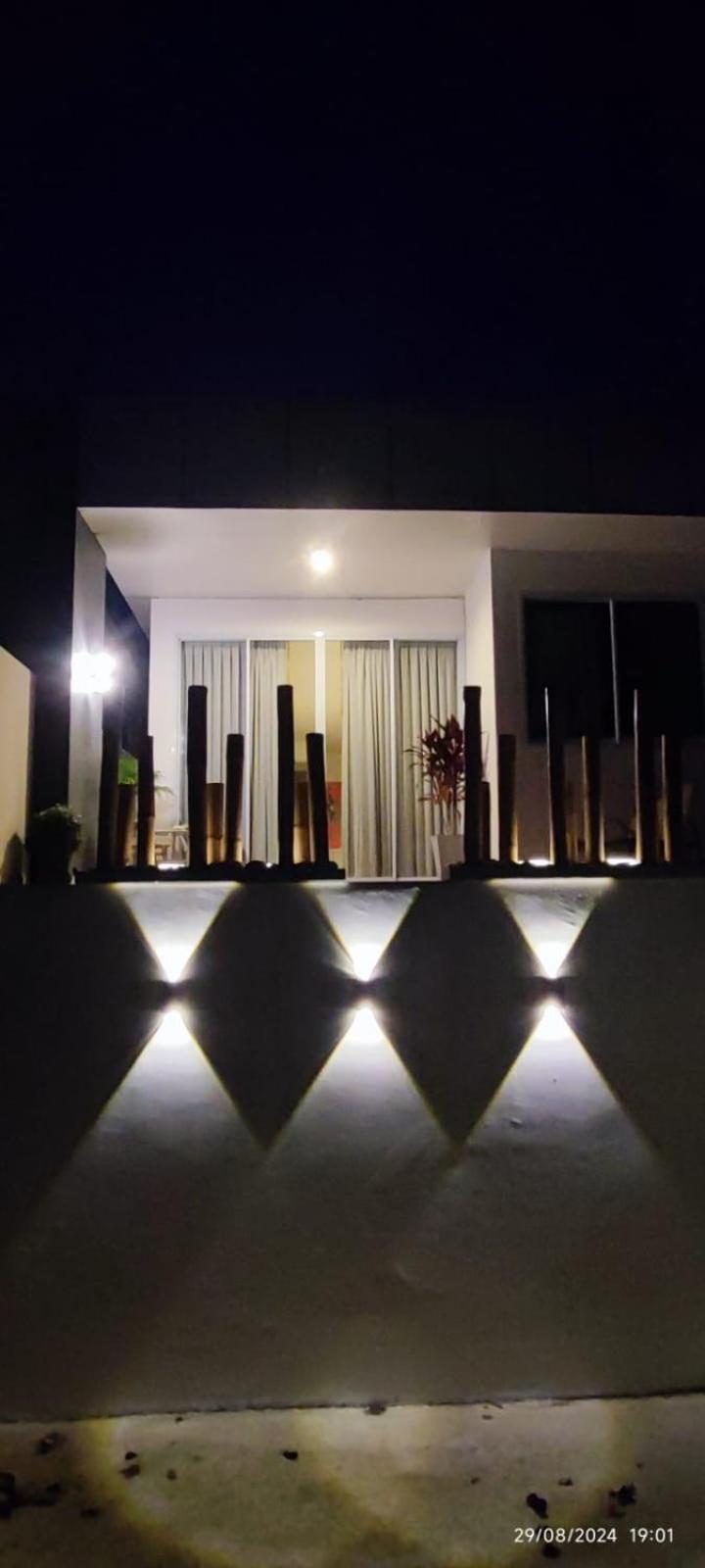Mona * Koh Samui