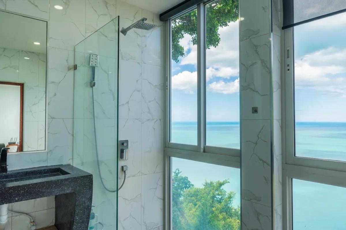 Somsuay 5br Private Pool & Panoramic View Villa *