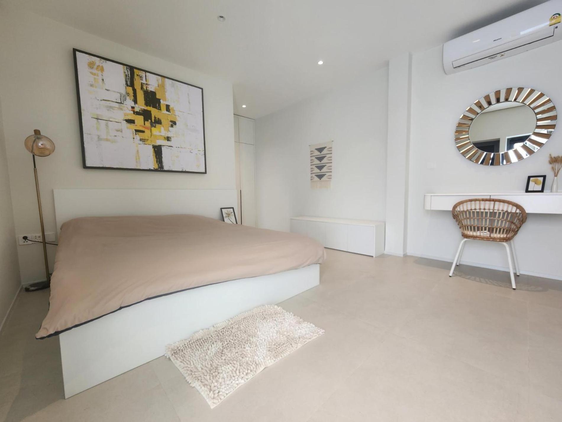 4 Bed Sea View With Breakfast - Kbr32