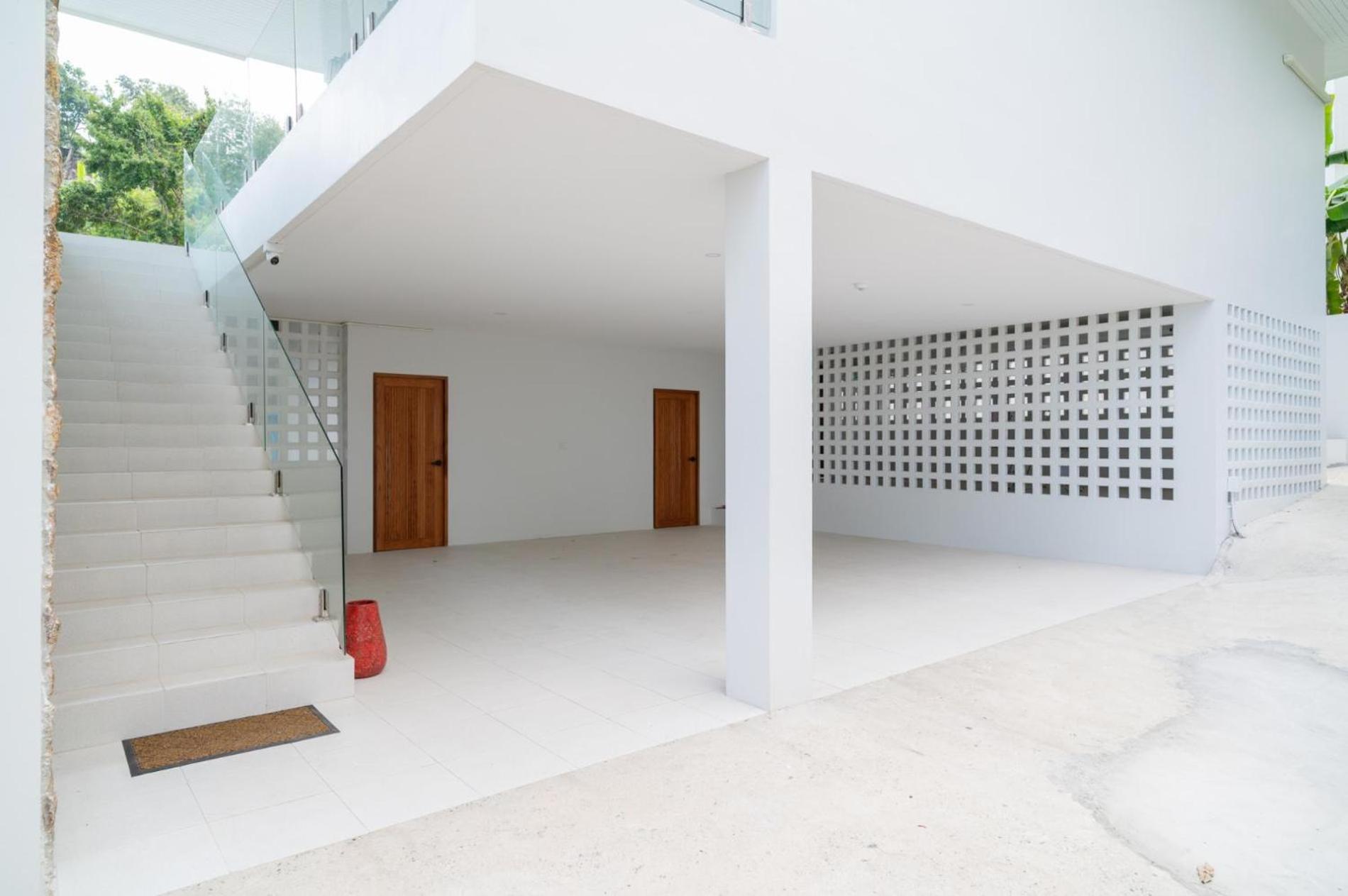 Brand New 3 Bed Sea View - Kbr31 *