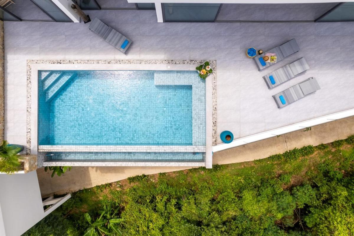 Camille - Seaview - 4 Bedrooms Villa