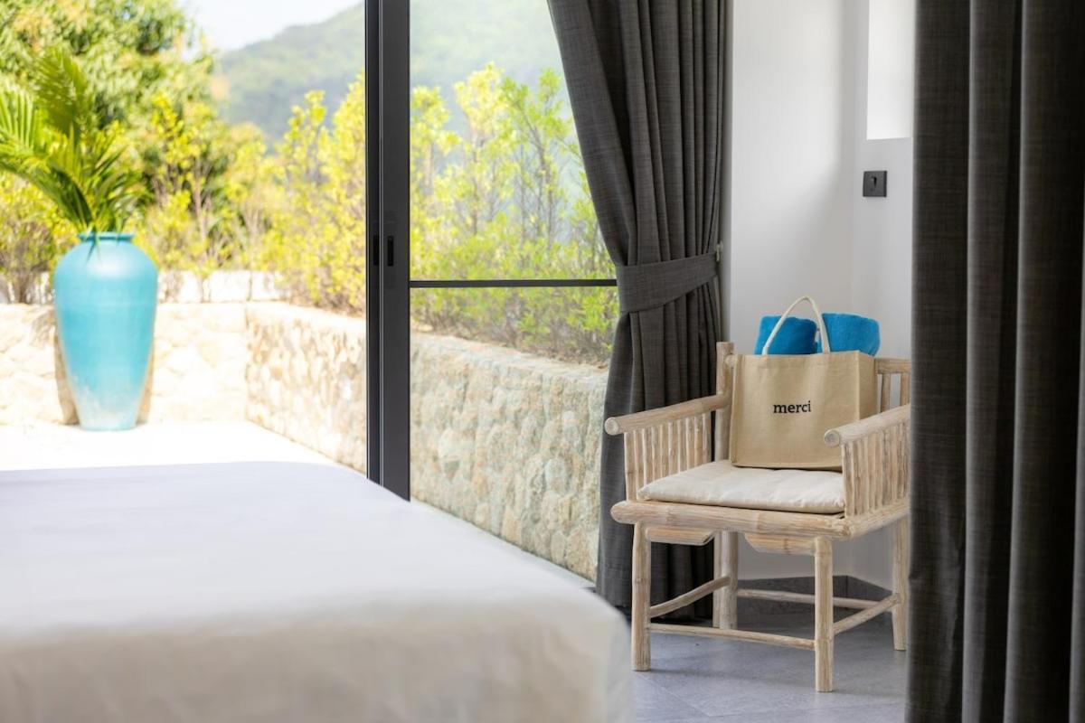 Villa Camille - Seaview - 4 Bedrooms *