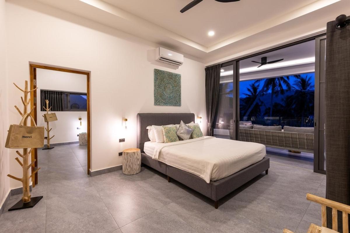 Camille - Seaview - 4 Bedrooms Villa