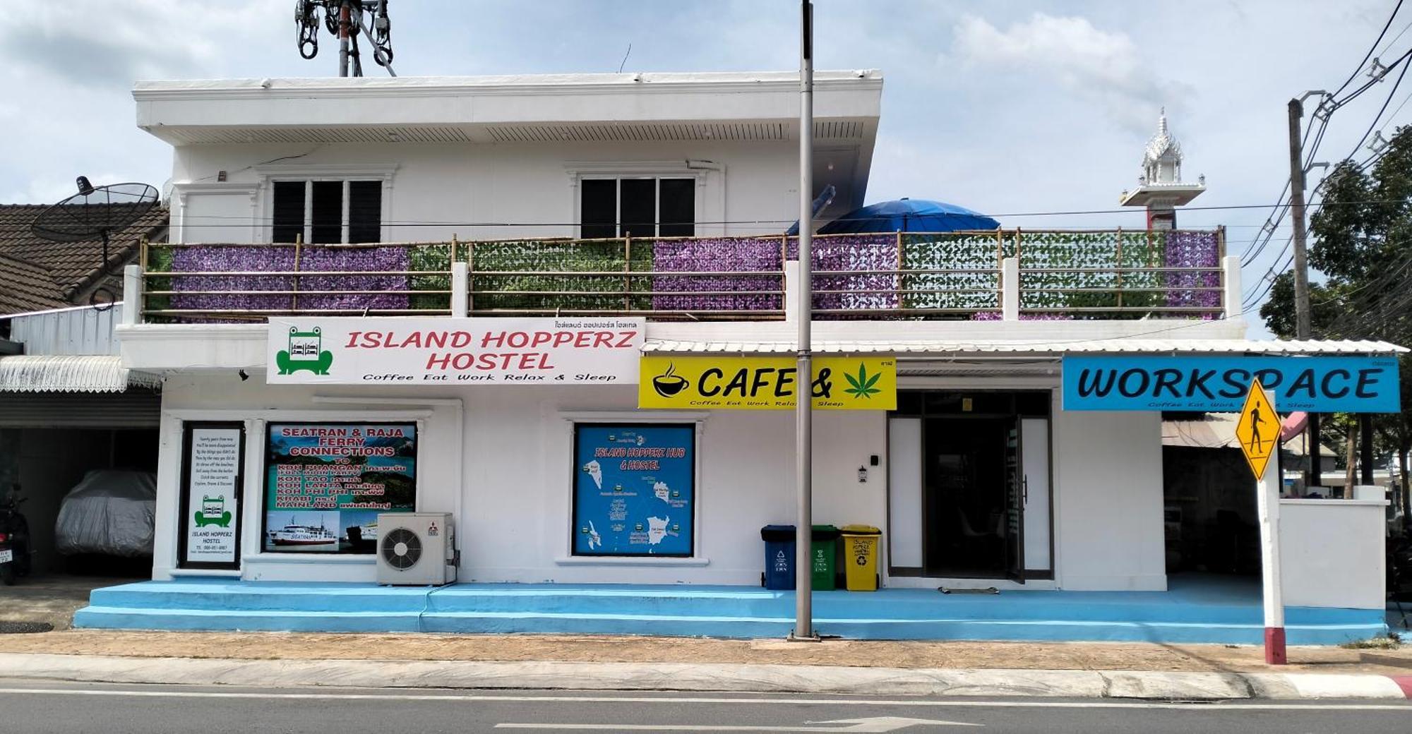 Island Hopperz Cafe Workspace Buds Hostel *