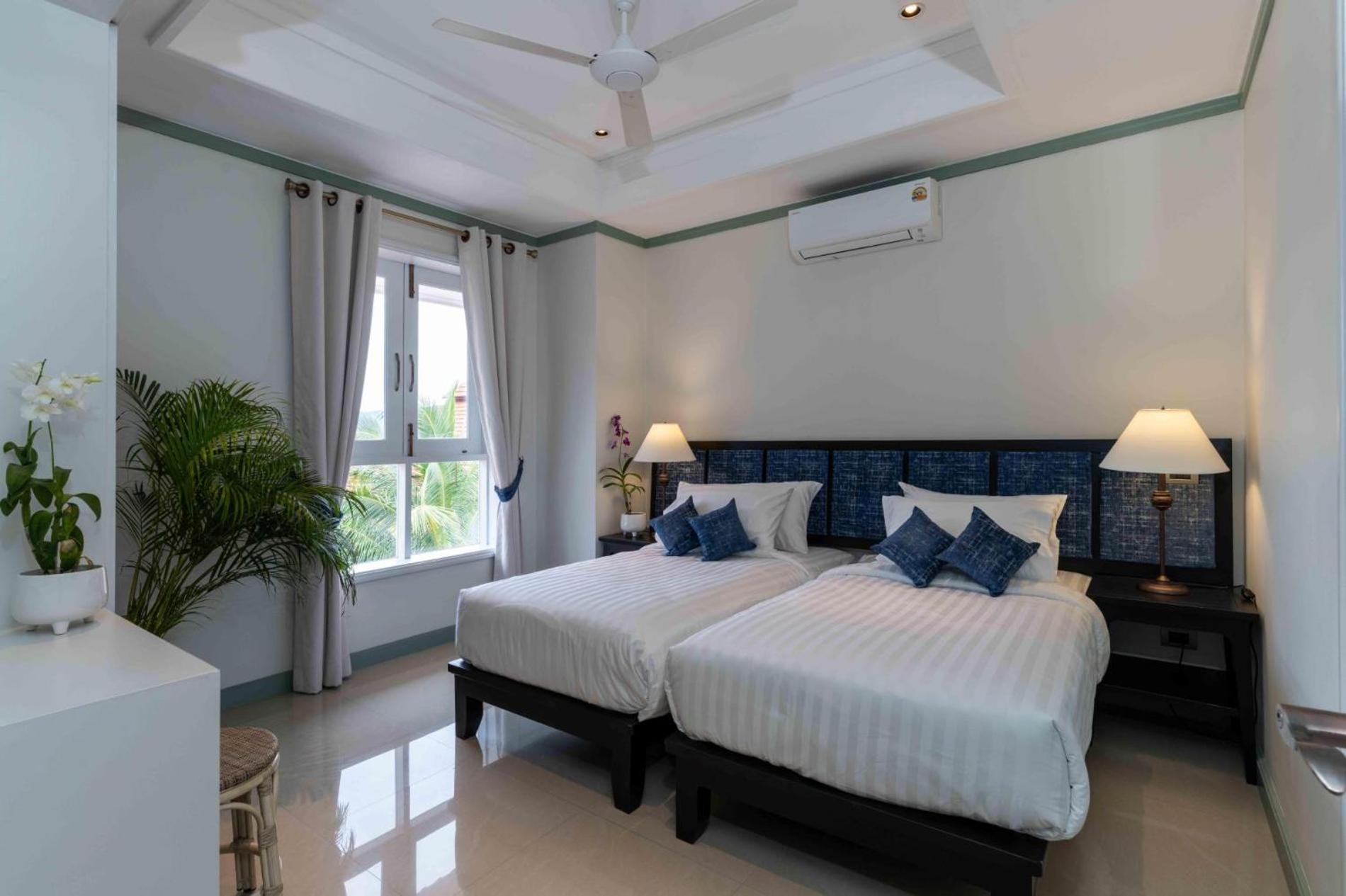 Villa 4 Bed Pool Steps From The - Kbr34