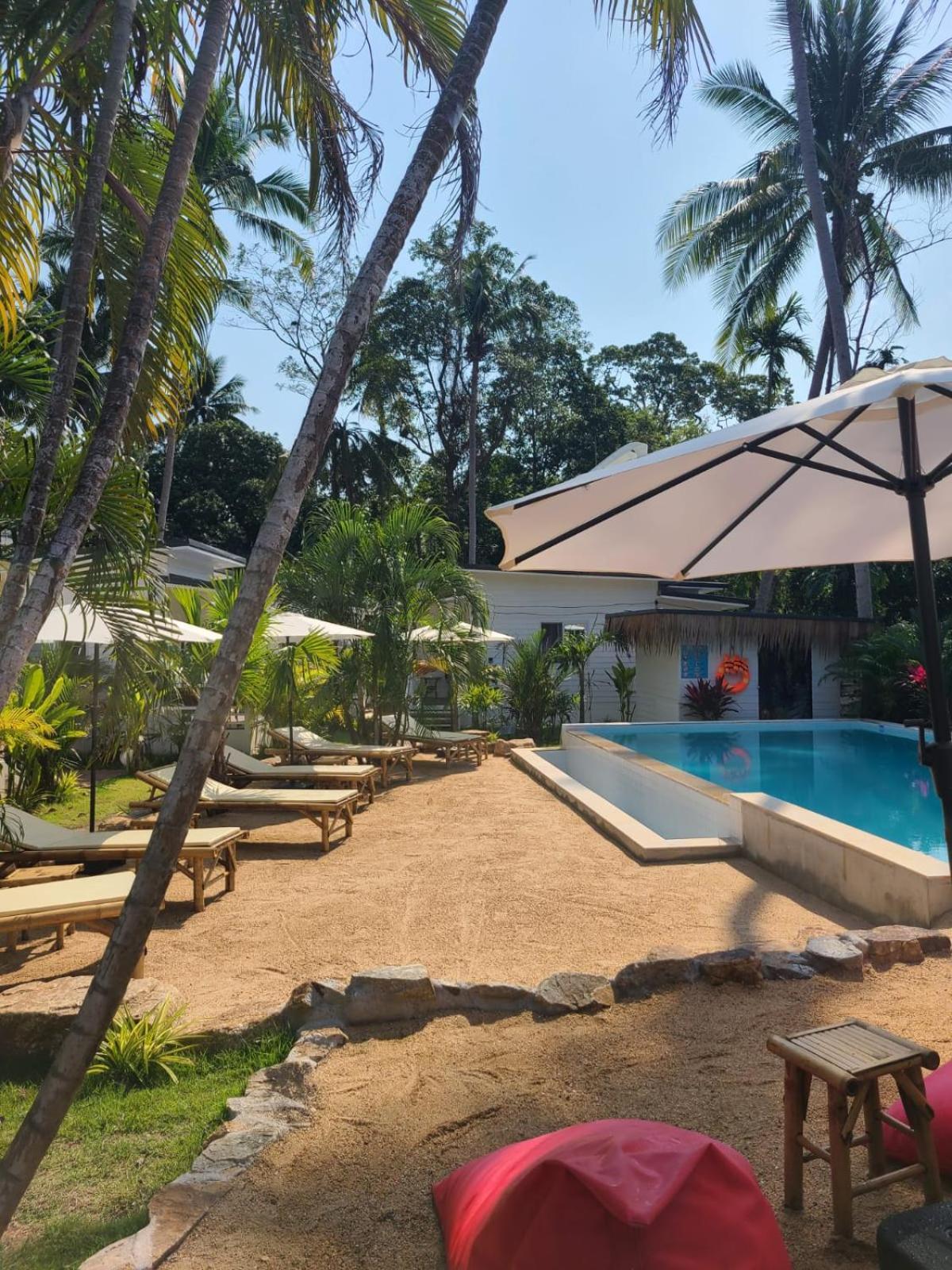 Hotel Leelawadee And Restaurant Mae Nam