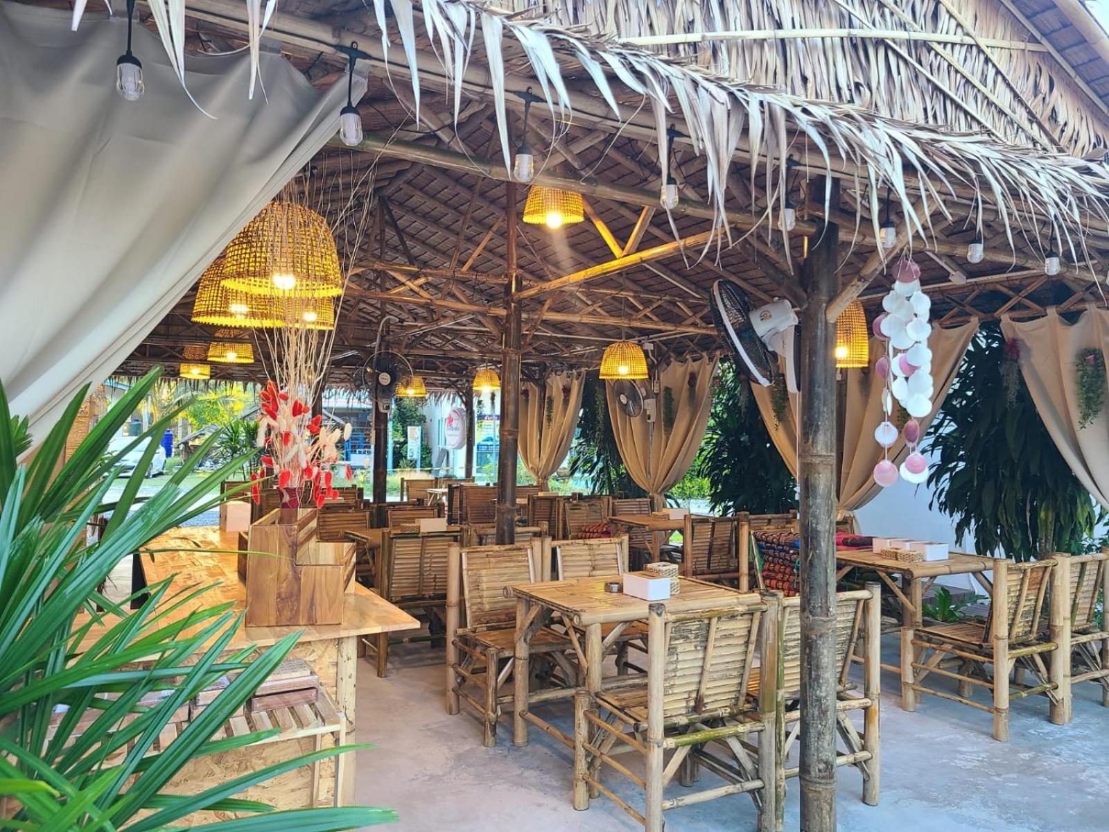 Leelawadee And Restaurant