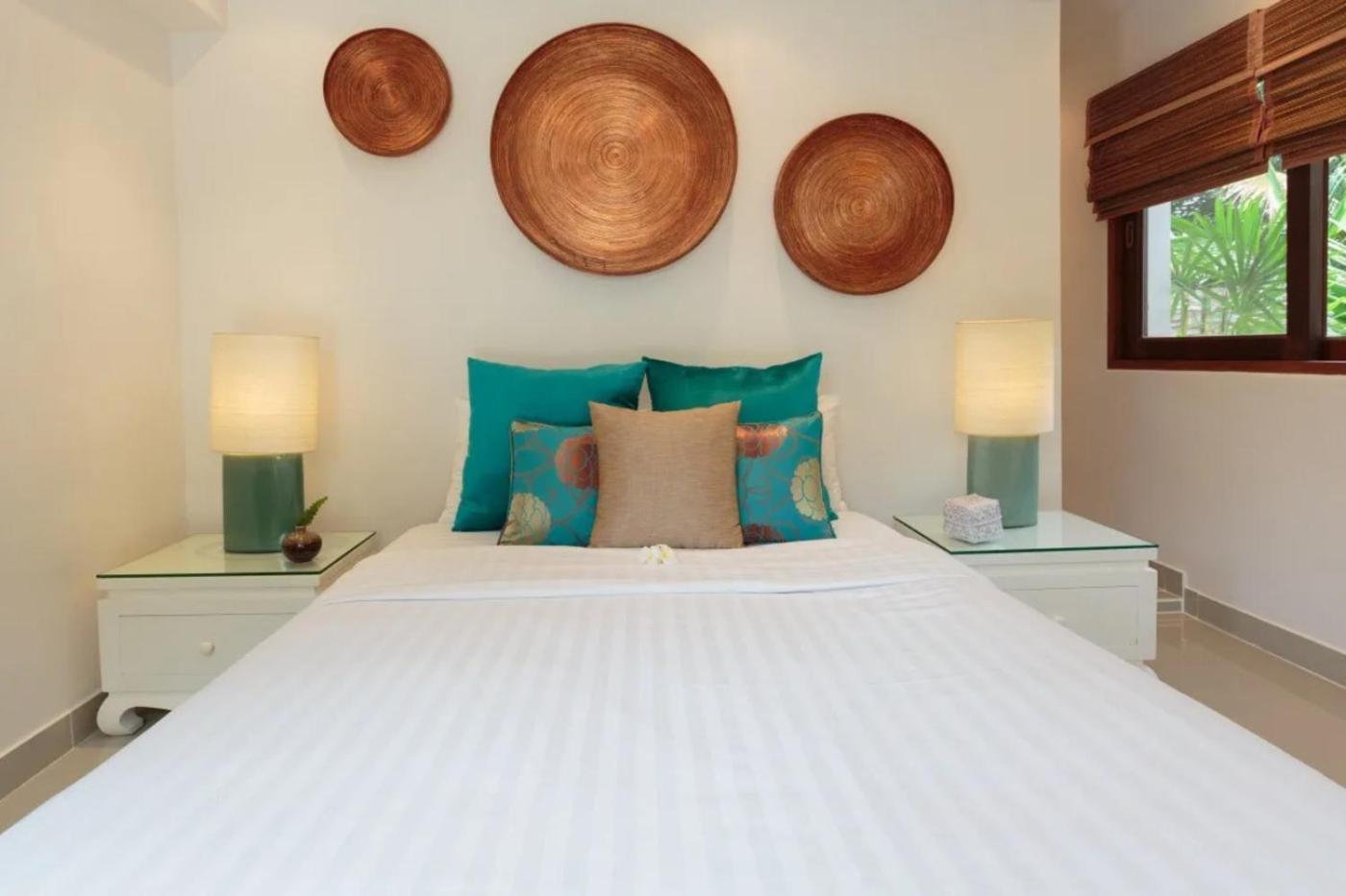 Baan Fah Sai 4br Private Pool & Walk To Villa Laem Set Beach