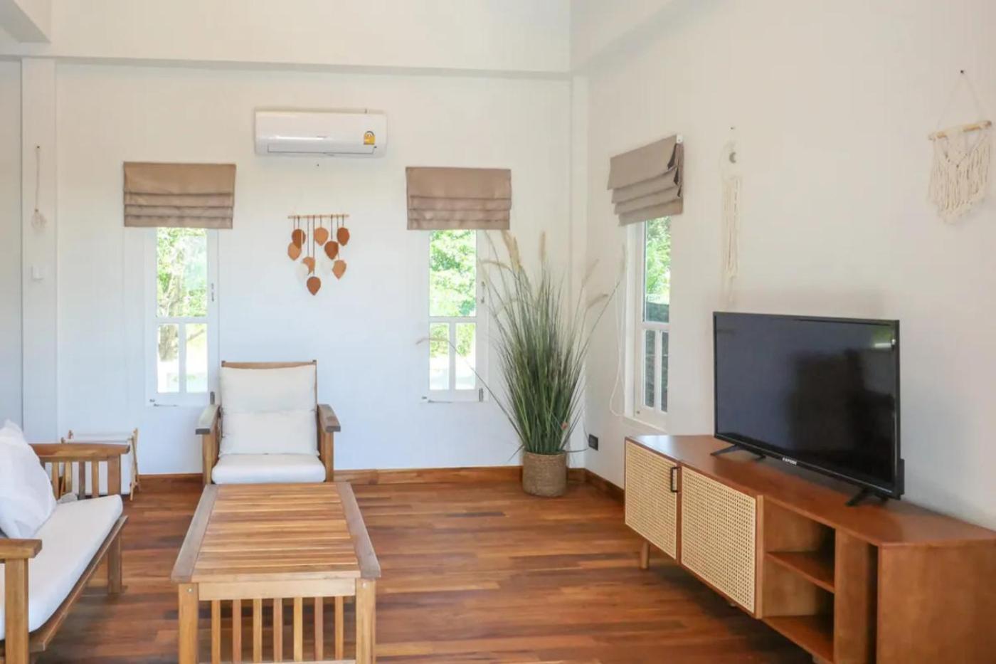 Danisam Estate 4br Sunset Front & Pool Villa Thong Son Beach
