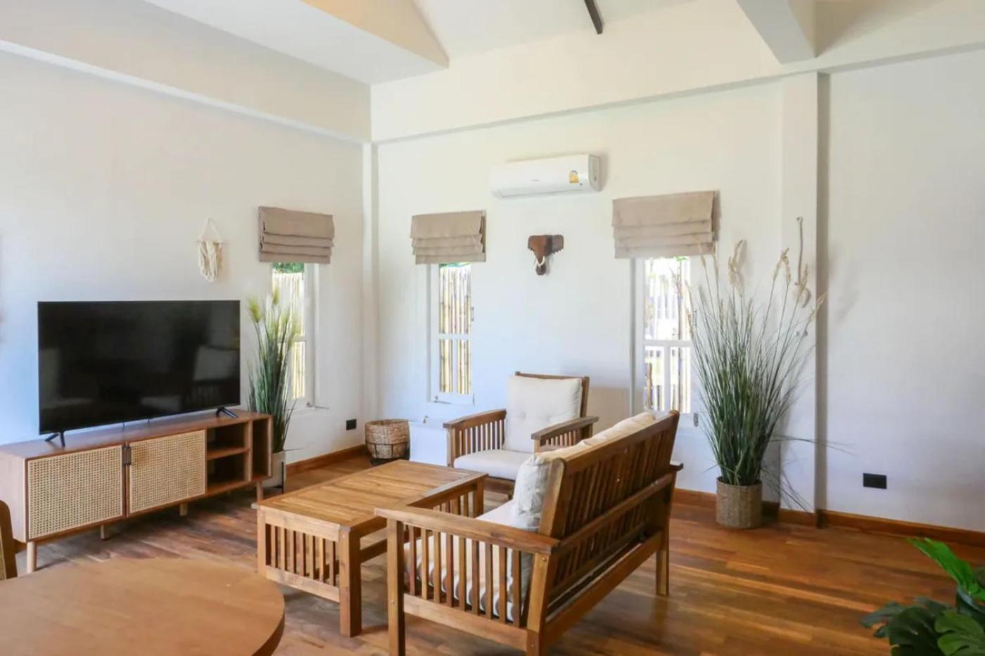 Danisam Estate 4br Sunset Front & Pool Villa Thong Son Beach