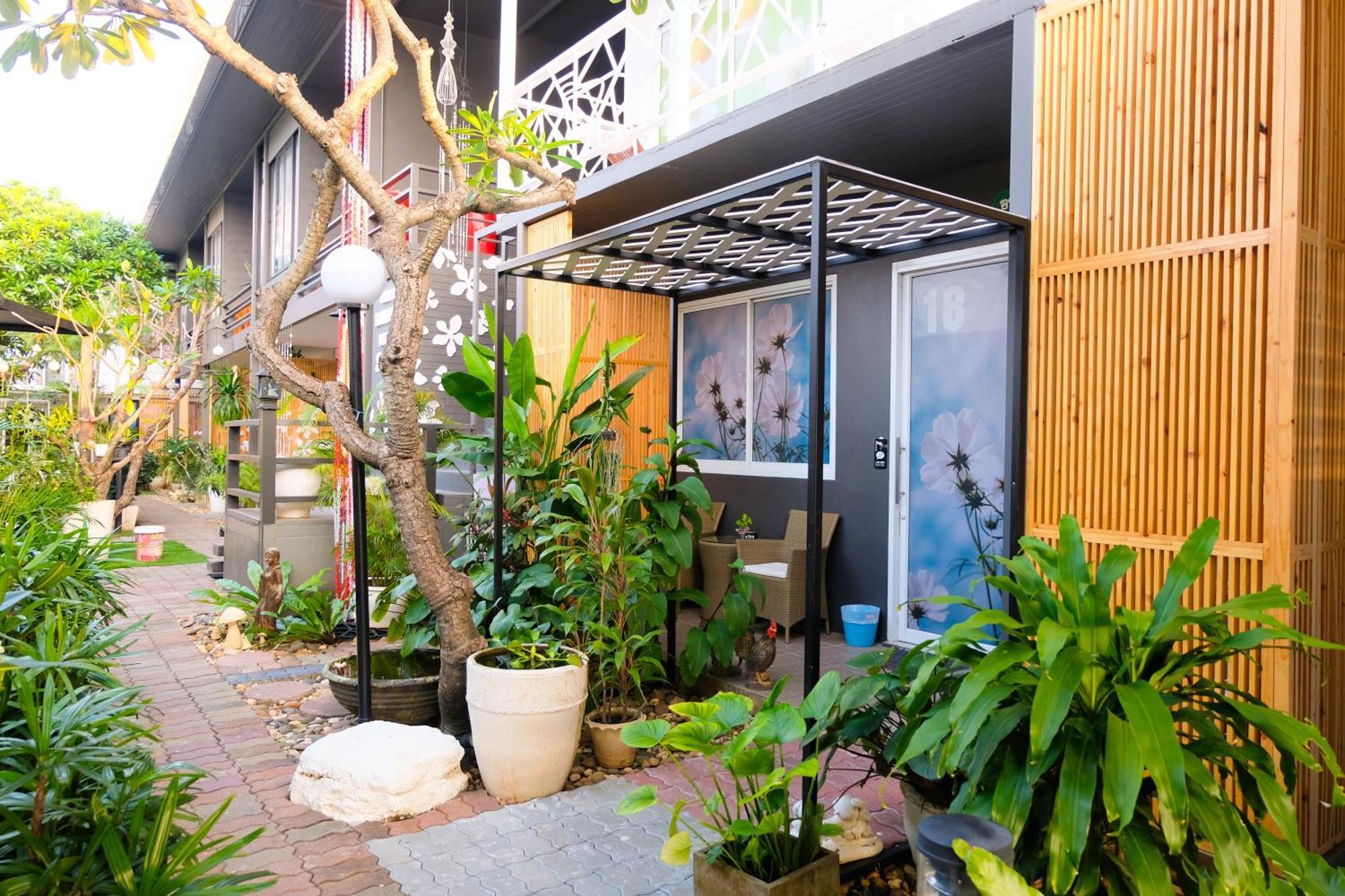 Resort Baan Poon Garden *