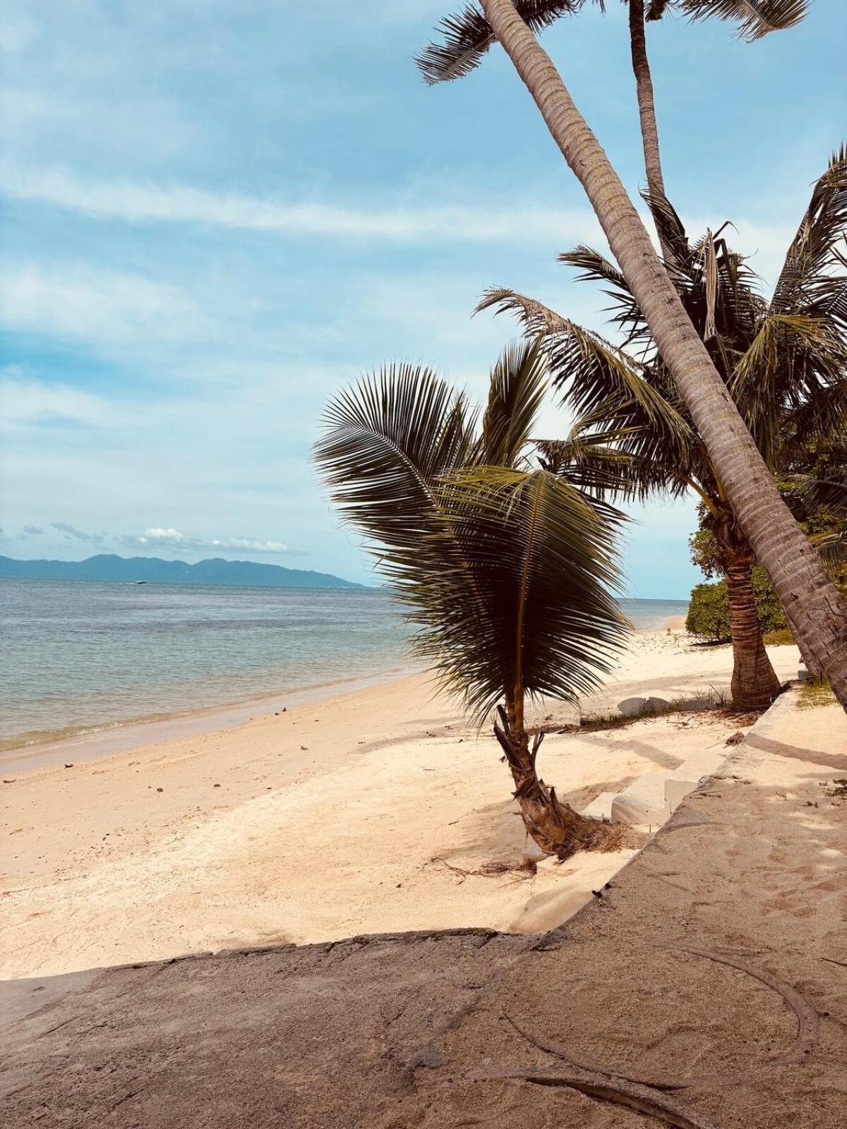 Dream Beachfront Sunset Villa Ban Bang Po