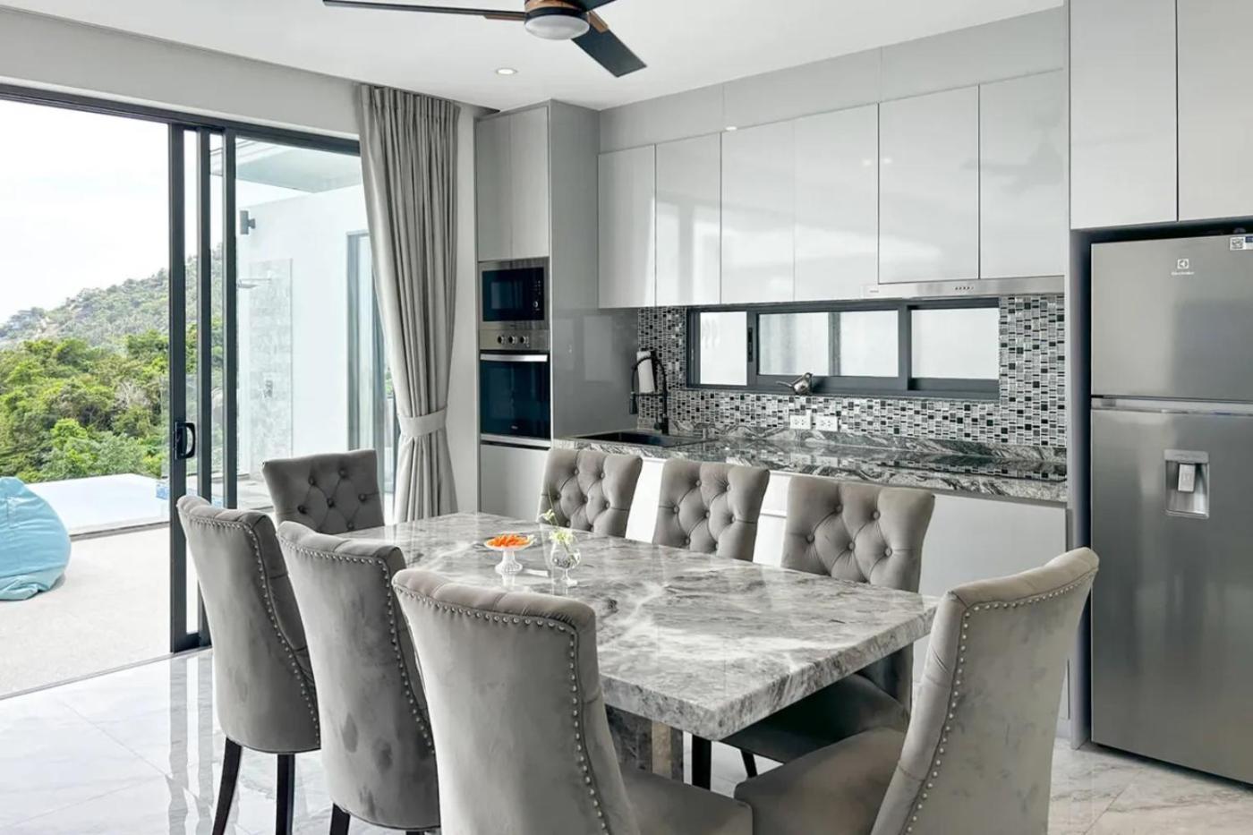 Morning Bliss 3br Private Pool & Sea View *
