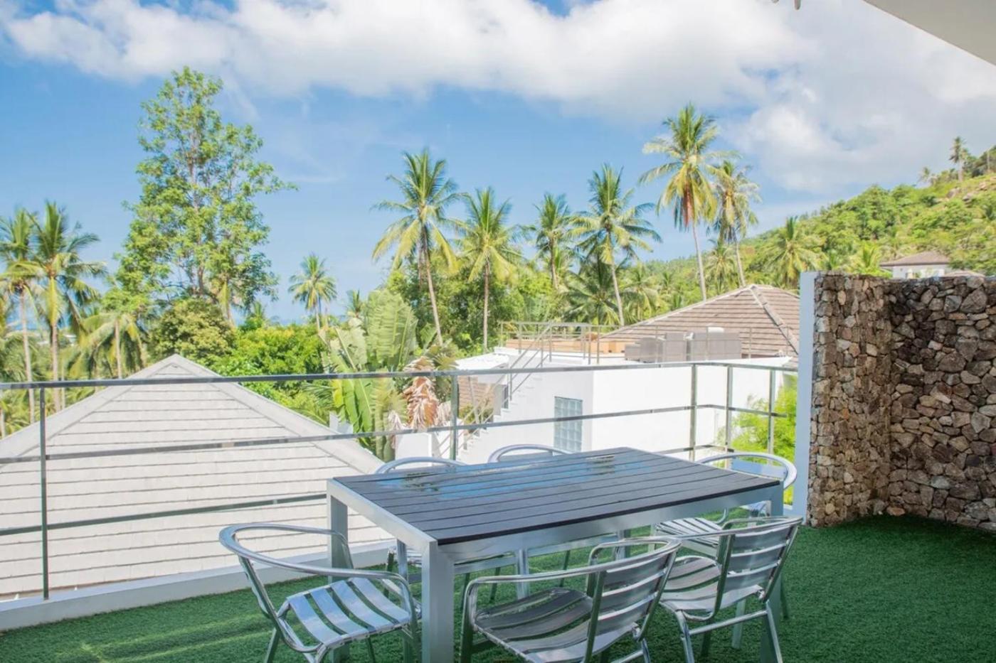 Apartment Cosy Flat 2 Bedroom - M2 Sea View & Shared Pool