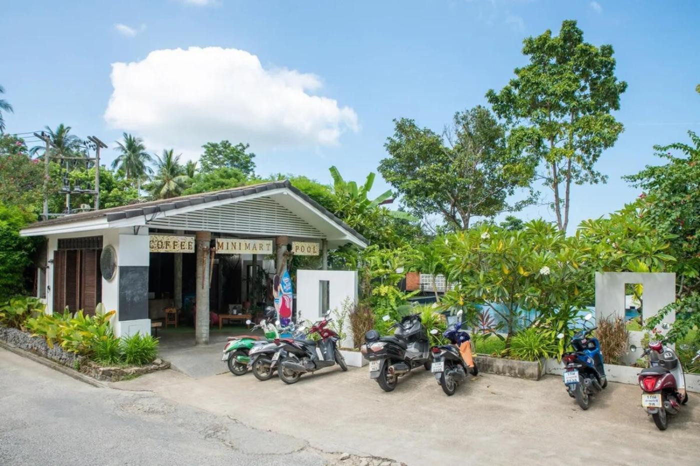 Cosy Flat 2 Bedroom - M2 Sea View & Shared Pool Apartment Ban Ko Khwan