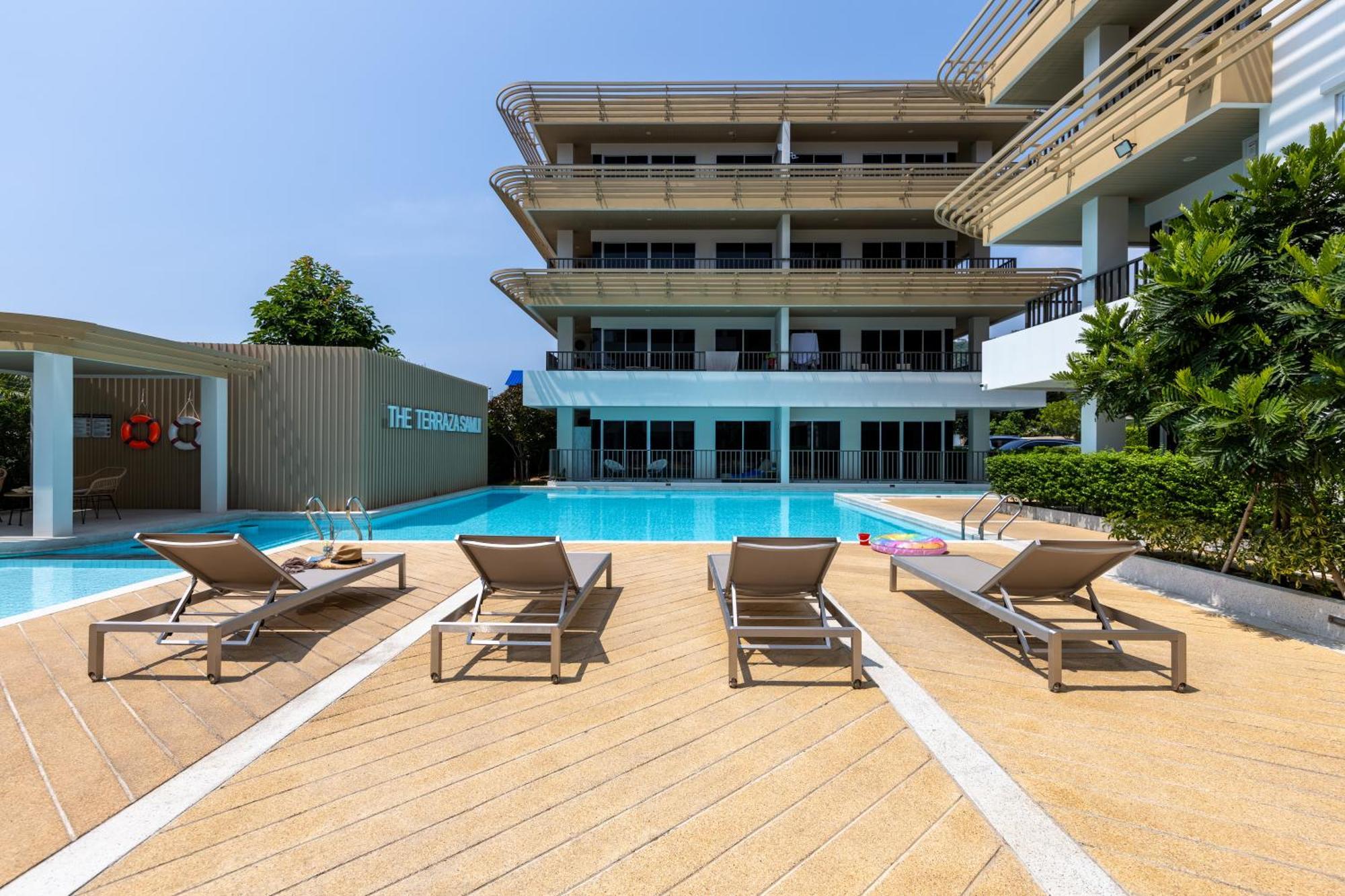 The Terraza Lamai *